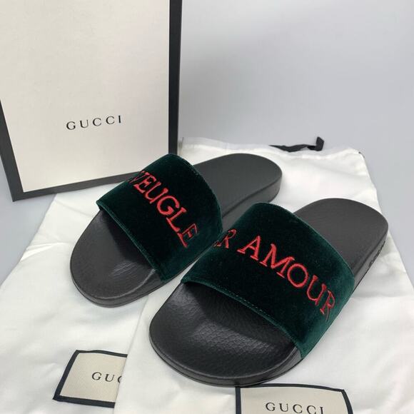 NIB Gucci Pursuit Embroidered Velvet Pool Slide Sandal, Black In Green Size 37 - Picture 1 of 14